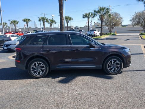 Used 2023 Lincoln Corsair FWD image 6