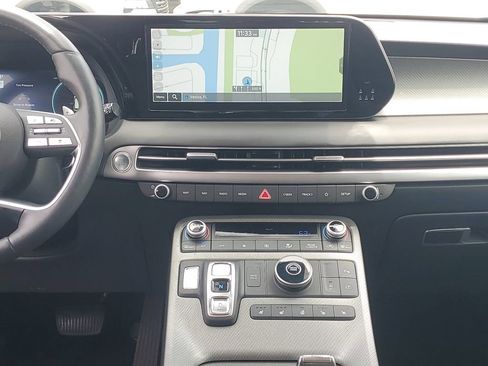 Used 2024 Hyundai Palisade SEL w/ Premium Package FWD image 19