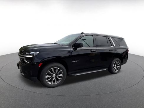 Used 2023 Chevrolet Tahoe LT w/ Luxury Package AWD/4WD image 9