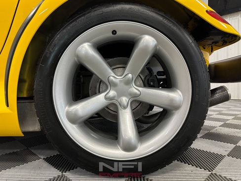 Used 1999 Plymouth Prowler RWD image 31