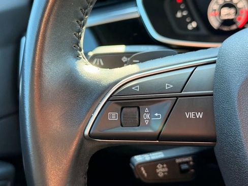 Used 2019 Audi Q3 2.0T Prestige image 16