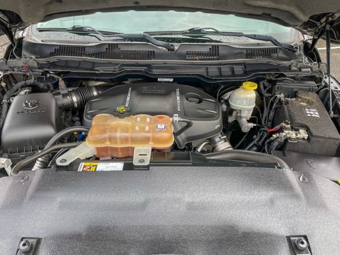 Used 2017 RAM 1500 Laramie w/ Cold Weather Group AWD/4WD image 47