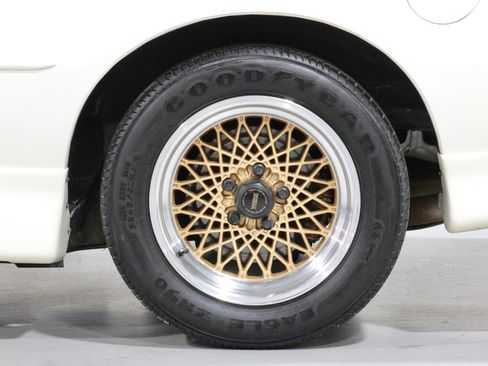 Used 1989 Pontiac Firebird Trans Am image 75