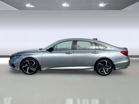 Certified 2022 Honda Accord Sport image 2