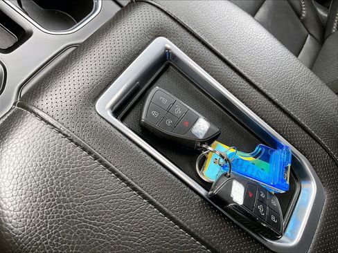 Used 2022 GMC Sierra 1500 Denali image 31