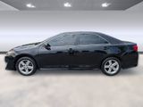 Used 2012 Toyota Camry SE image 2