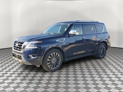 Certified 2022 Nissan Armada Platinum w/ Captain's Chairs Package image 9