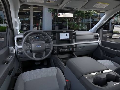 New 2026 Ford F250 XLT w/ 360-Degree Camera Package AWD/4WD image 9