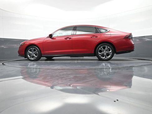 Certified 2024 Honda Accord EX-L image 32