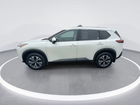 Used 2021 Nissan Rogue SV w/ Premium Package image 5