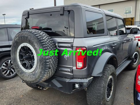 Used 2023 Ford Bronco Big Bend w/ Sasquatch Package AWD/4WD image 3