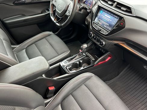 Used 2021 Chevrolet TrailBlazer RS w/ Sun and Liftgate Package image 15