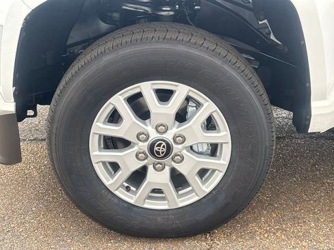 New 2026 Toyota Tacoma SR5 image 24