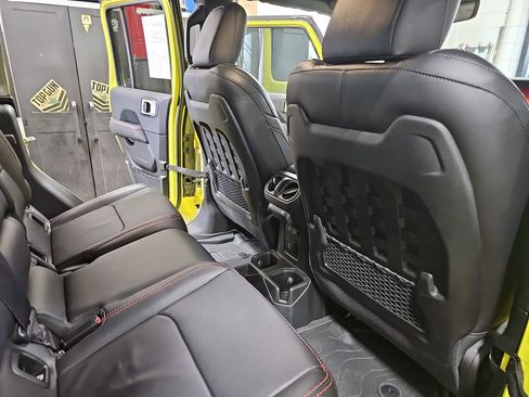 Used 2023 Jeep Gladiator Rubicon w/ LED Lighting Group image 11