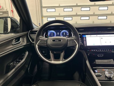 New 2026 Jeep Grand Cherokee L Limited image 29