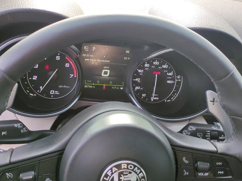 Used 2019 Alfa Romeo Stelvio Ti Sport w/ Quick Order Package 22S Sport image 19