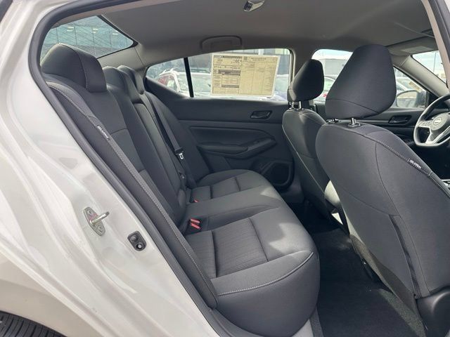 New 2026 Nissan Altima 2.5 SV FWD image 18