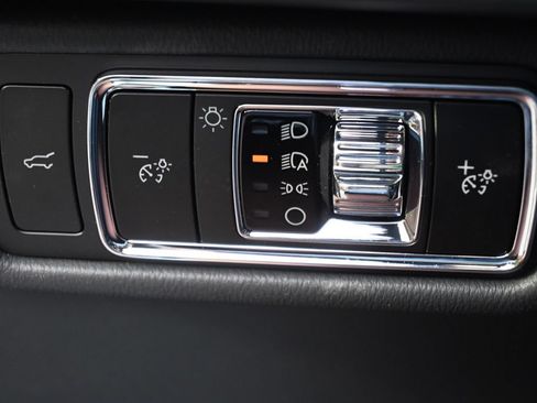 New 2026 Lincoln Aviator AWD w/ Jet Appearance Package image 25