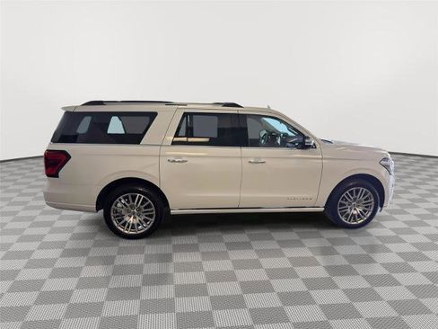 Certified 2024 Ford Expedition Max Platinum AWD/4WD image 5