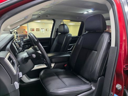 Used 2019 Nissan Titan PRO-4X AWD/4WD image 15