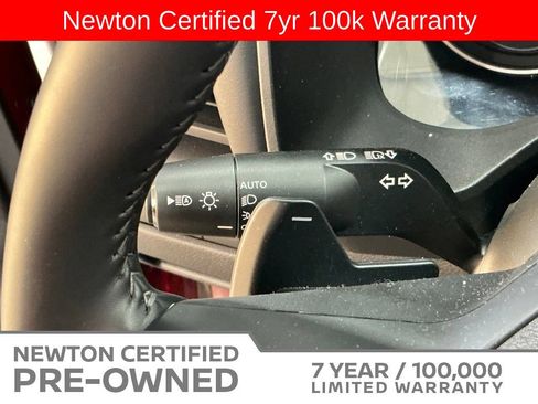 Used 2026 Nissan Rogue SV FWD image 25