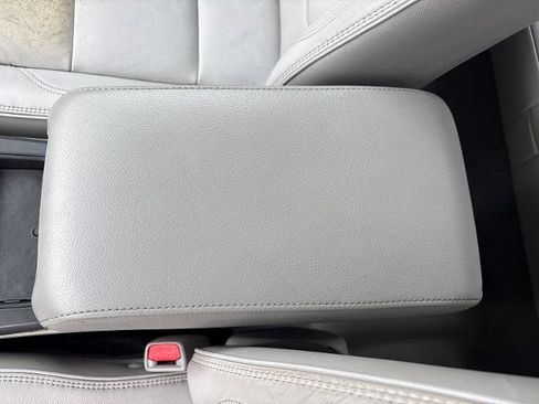 Used 2017 Toyota Camry XLE FWD image 26