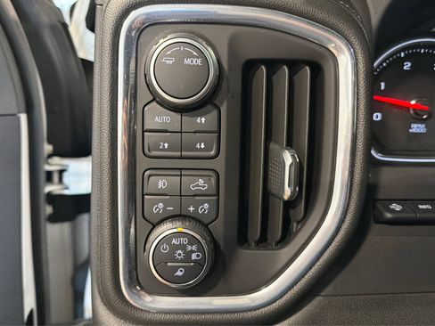 Used 2022 Chevrolet Silverado 3500 LTZ w/ LTZ Plus Package AWD/4WD image 23