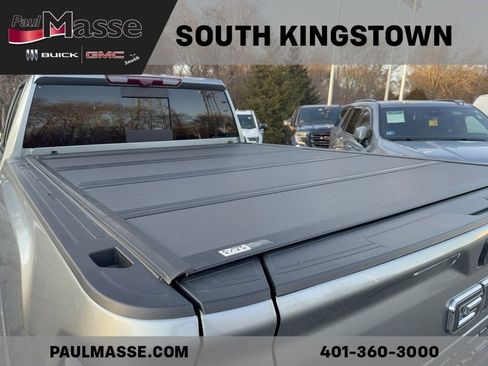 Used 2024 GMC Sierra 2500 Denali Ultimate w/ Snow Plow Prep/Camper Package image 8