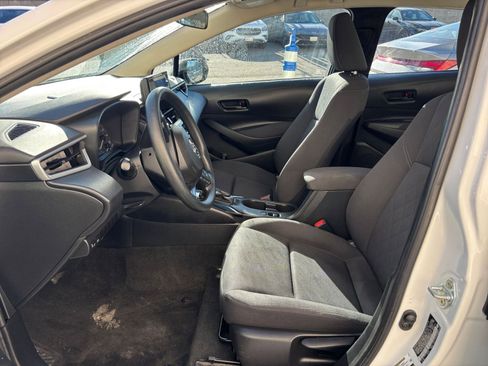 Used 2023 Toyota Corolla LE image 27