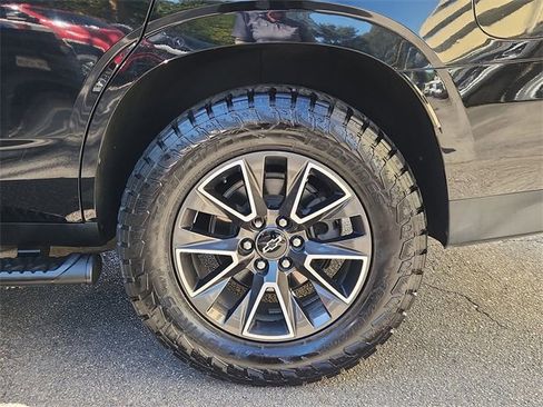 Used 2021 Chevrolet Tahoe Z71 image 33