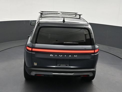 Used 2022 Rivian R1S Launch Edition Quad AWD/4WD image 19
