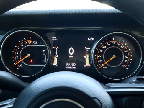 Used 2020 Jeep Wrangler Unlimited Sport AWD/4WD image 31