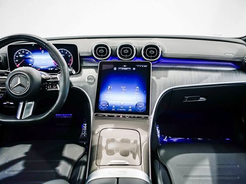 Used 2023 Mercedes-Benz C 300 4MATIC Sedan image 12