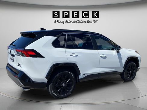 Used 2023 Toyota RAV4 XSE AWD/4WD image 5