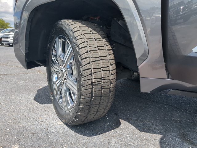Used 2024 Toyota Tundra Capstone AWD/4WD image 39