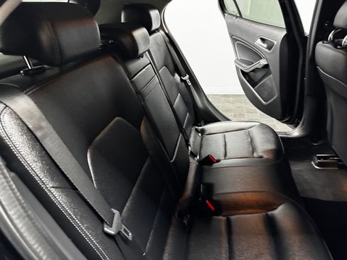 Used 2015 Mercedes-Benz GLA 250 image 47