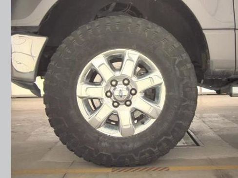 Used 2013 Ford F150 XLT w/ Luxury Equipment Group image 9