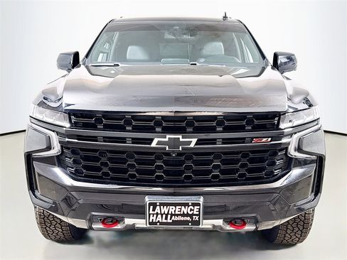 Certified 2023 Chevrolet Tahoe Z71 w/ Luxury Package image 2