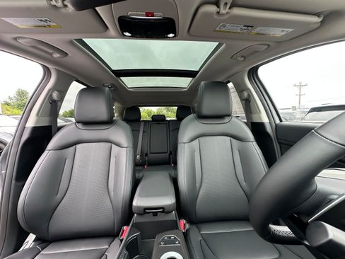 New 2026 Kia Sportage EX AWD/4WD image 23
