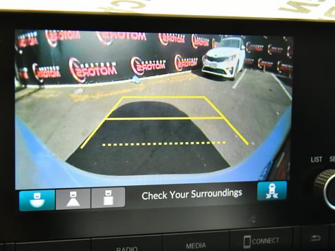 Used 2025 Honda Civic Sport image 17