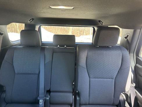 Certified 2025 Toyota 4Runner SR5 image 41