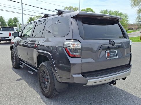Used 2023 Toyota 4Runner TRD Off-Road Premium w/ Off Road Premium Plus Package image 3