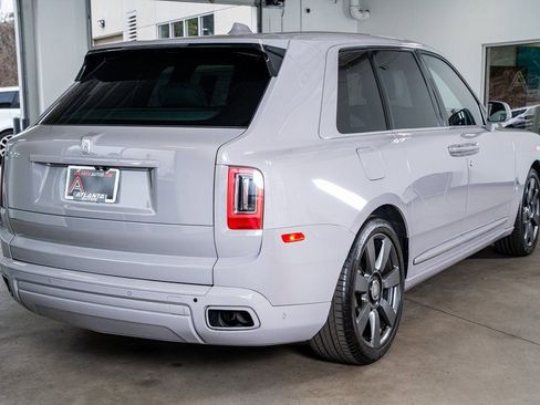 Used 2022 Rolls-Royce Cullinan image 6