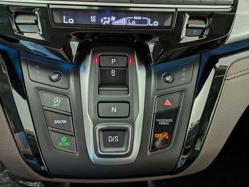 New 2026 Honda Odyssey Touring image 22