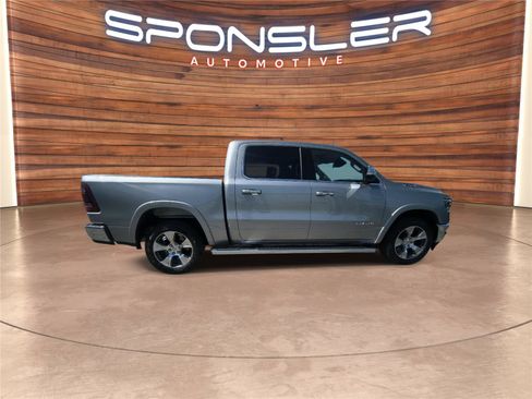 Used 2022 RAM 1500 Laramie AWD/4WD image 8