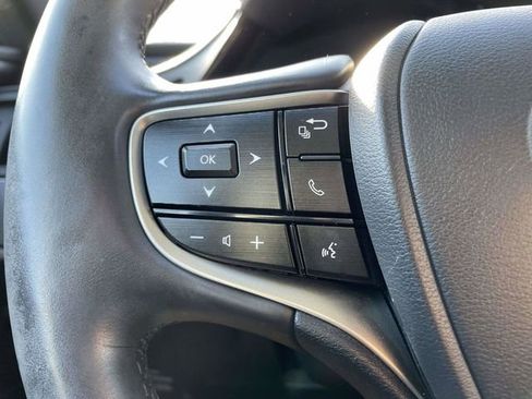 Used 2024 Lexus ES 250 w/ Premium Package image 24