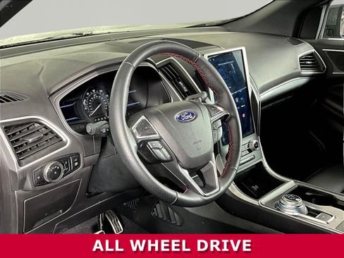 Used 2024 Ford Edge ST-Line AWD/4WD image 15