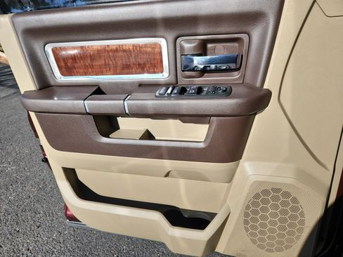 Used 2012 RAM 1500 Laramie image 13