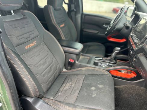 Used 2025 Nissan Frontier Pro-X RWD image 11