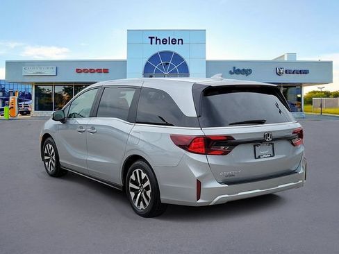 Used 2025 Honda Odyssey EX-L image 3